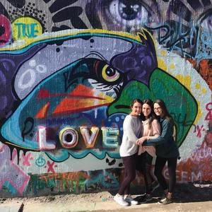 Meet your Posher, Corey